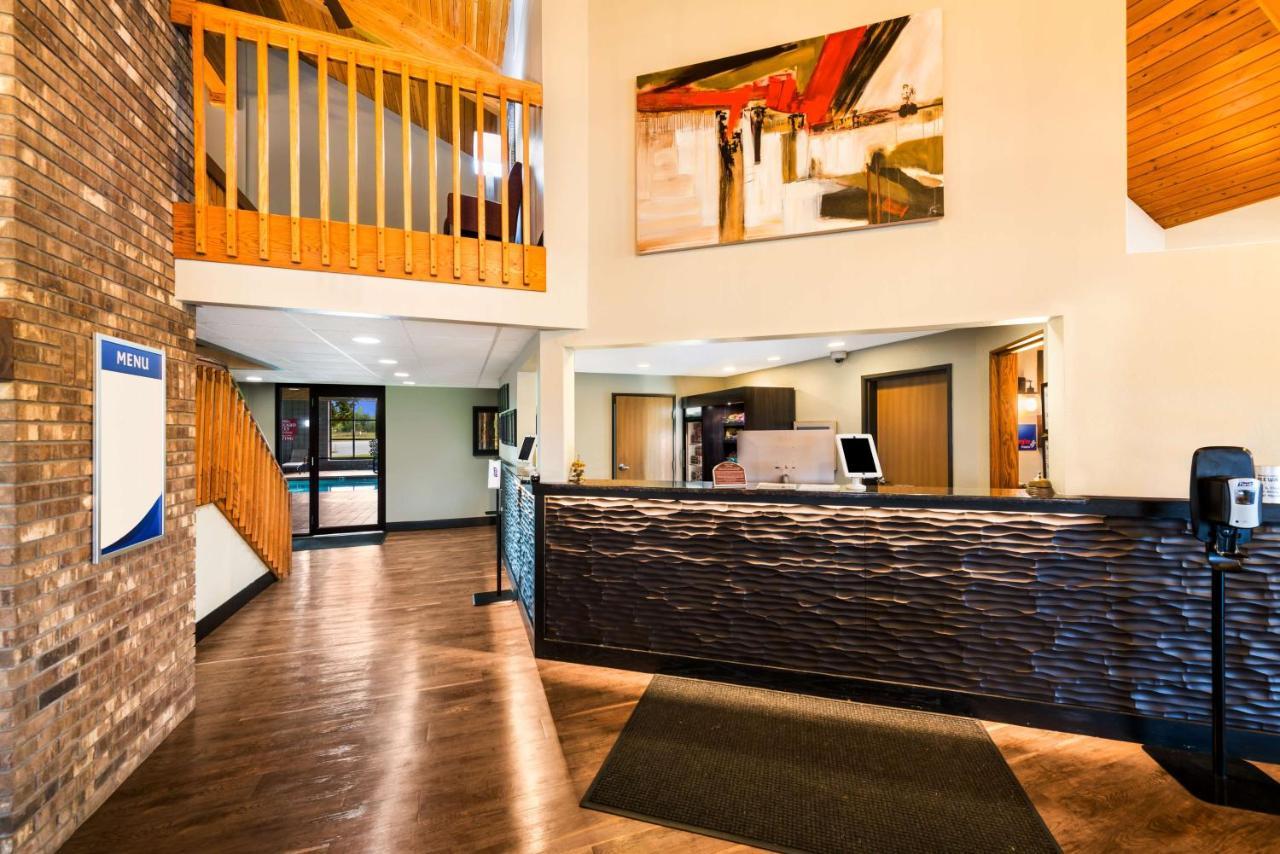 Best Western Derby Inn Eagle River Extérieur photo