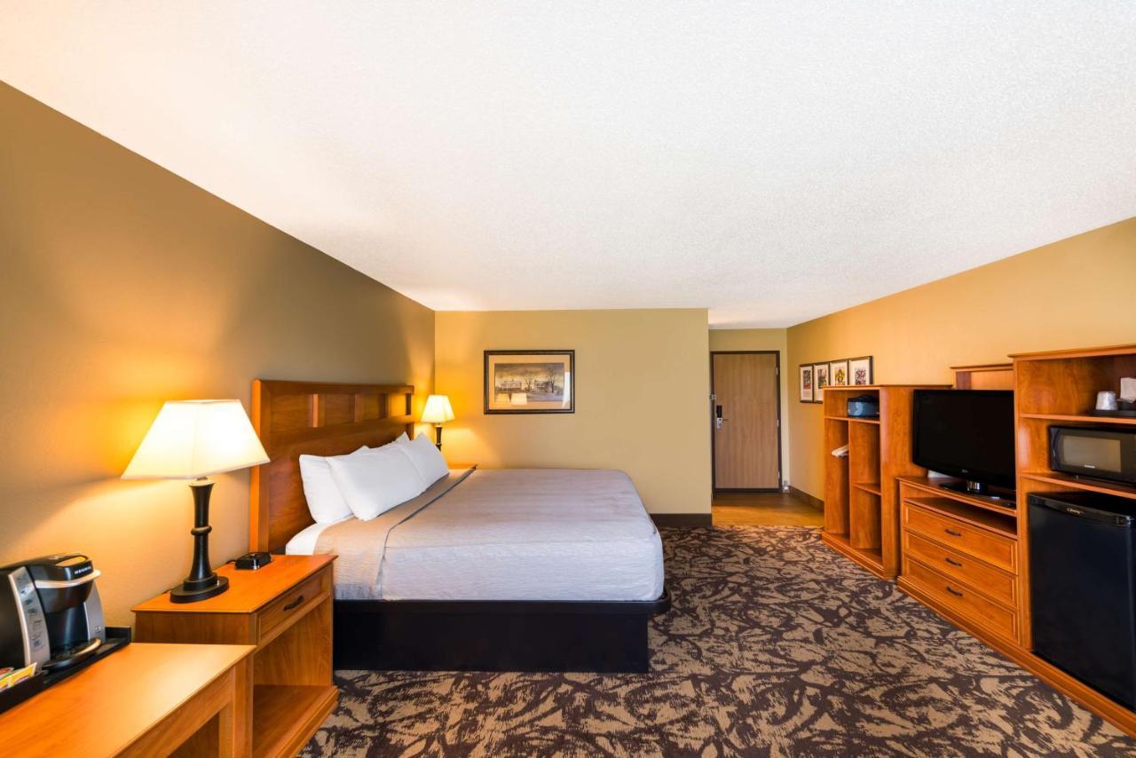 Best Western Derby Inn Eagle River Extérieur photo