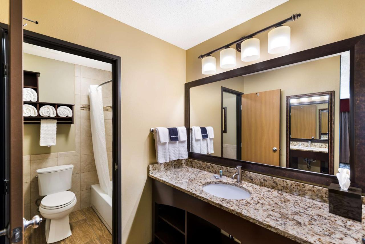 Best Western Derby Inn Eagle River Extérieur photo