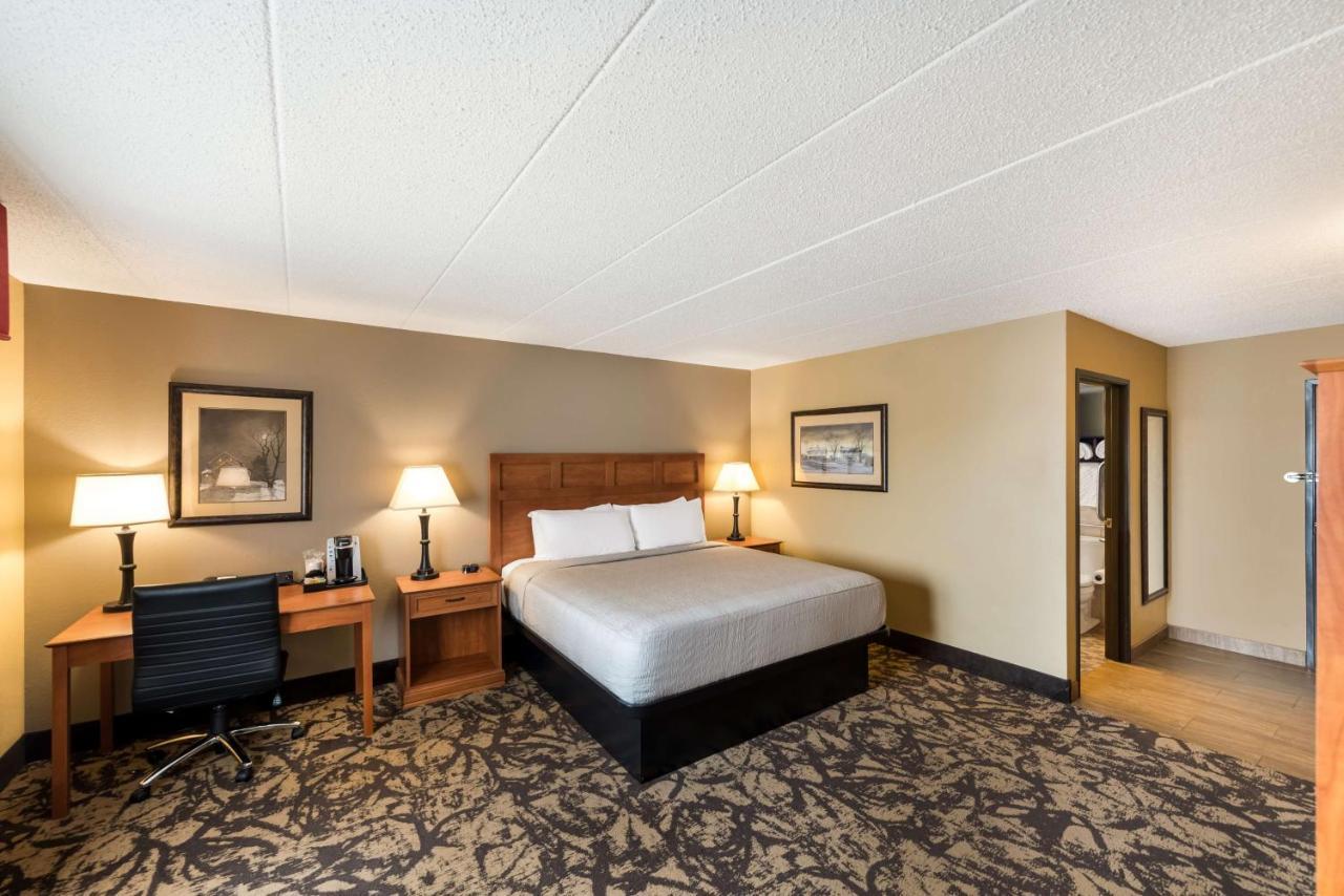 Best Western Derby Inn Eagle River Extérieur photo