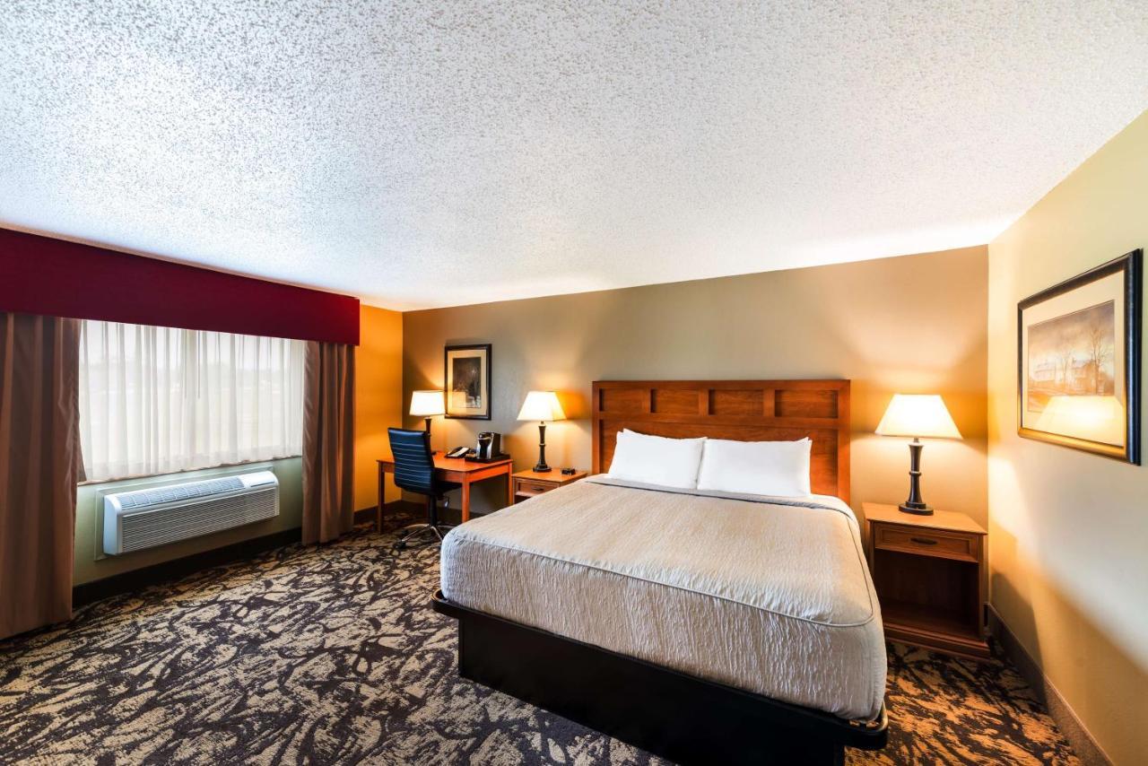 Best Western Derby Inn Eagle River Extérieur photo