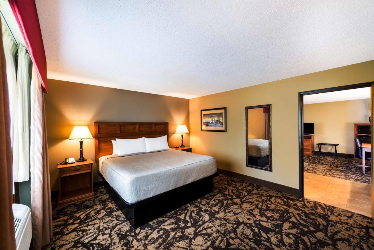 Best Western Derby Inn Eagle River Extérieur photo