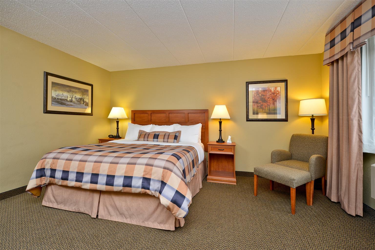 Best Western Derby Inn Eagle River Extérieur photo