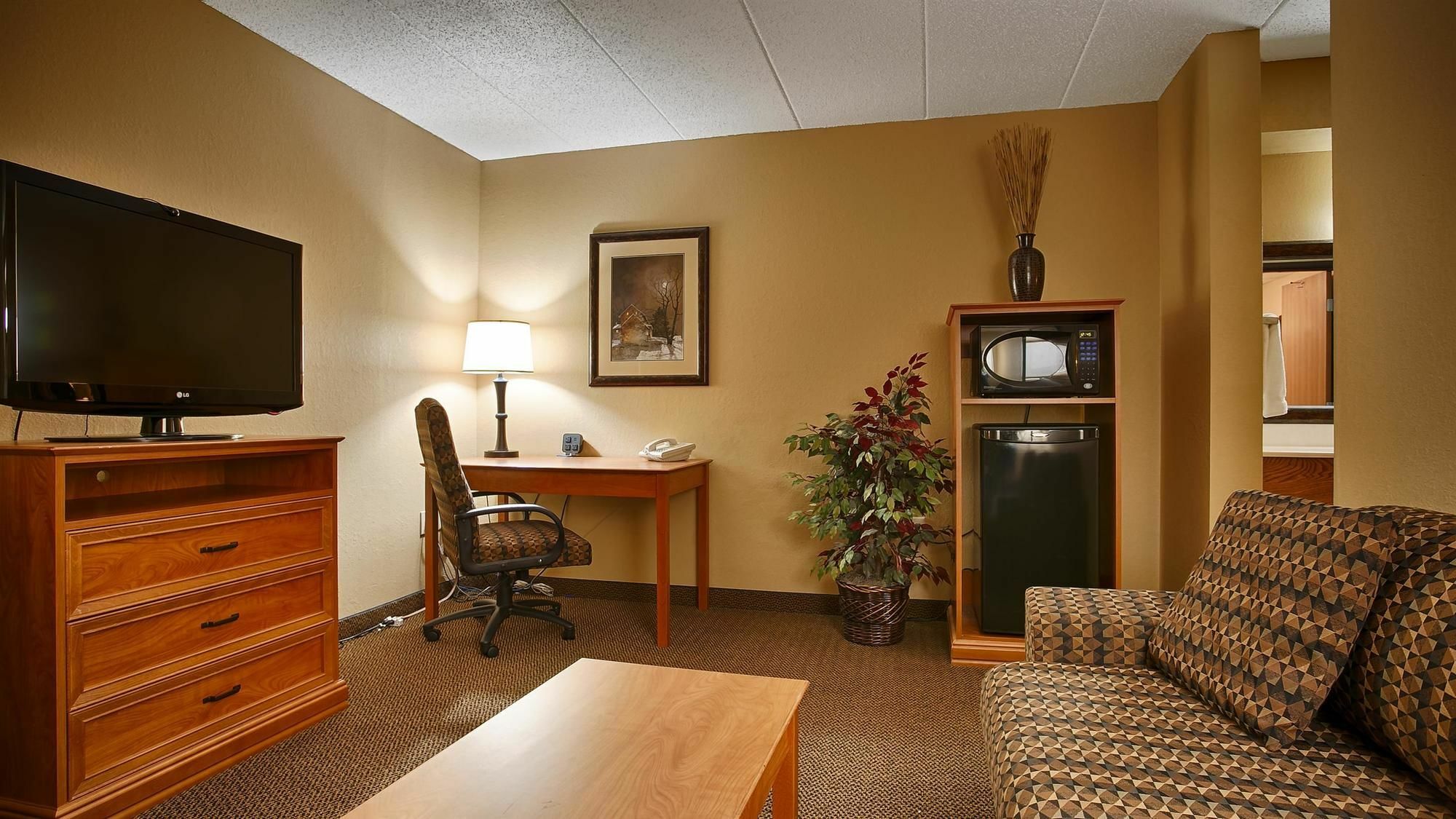 Best Western Derby Inn Eagle River Extérieur photo