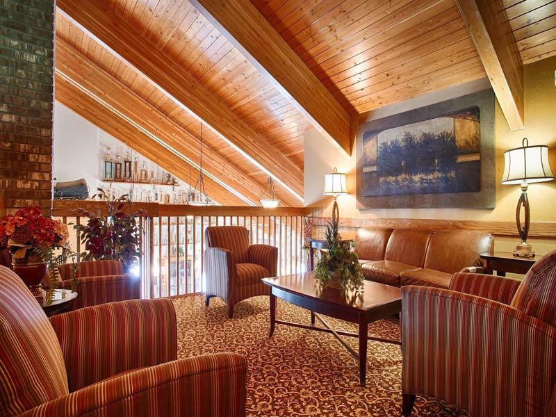 Best Western Derby Inn Eagle River Extérieur photo